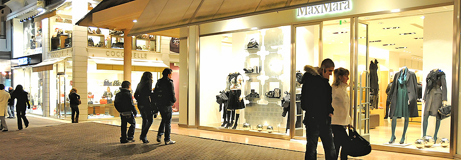 Boutiques in Viale Ceccarini, la via dello Shopping di Riccione